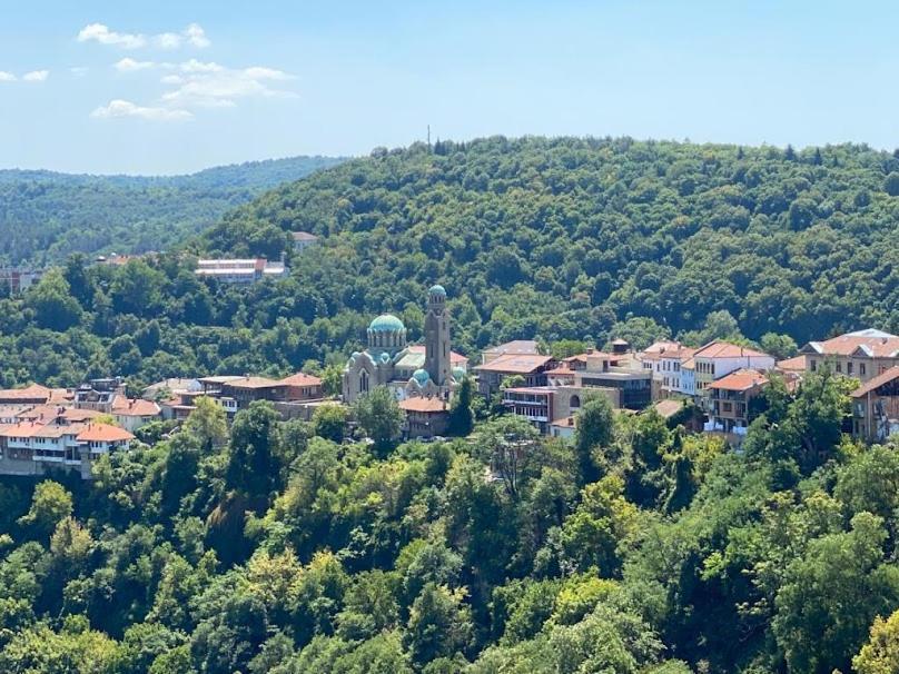 Hotel Comfort Veliko Tŭrnovo Exterior foto