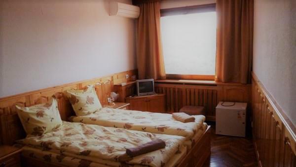 Hotel Comfort Veliko Tŭrnovo Exterior foto